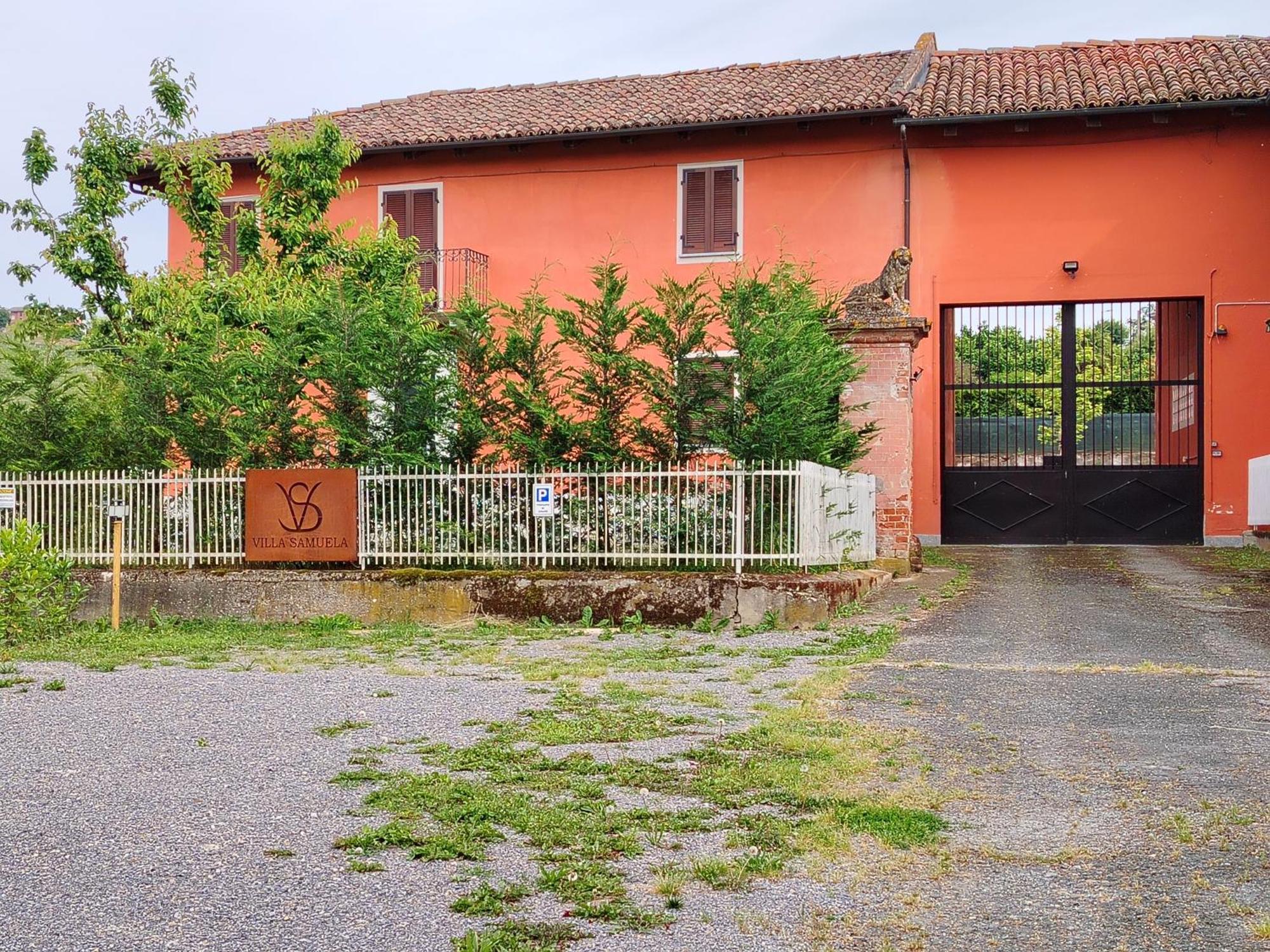 Villa Samuela Neive Zewnętrze zdjęcie